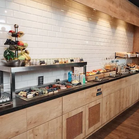 Hotel Coffee Fellows München-freiham 3*