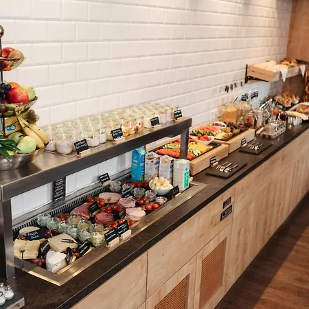 Coffee Fellows Muenchen-freiham 3*
