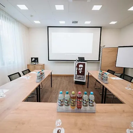 Coffee Fellows Muenchen-freiham 3* Μόναχο